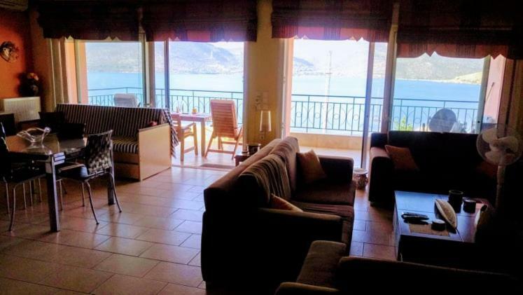 Ruby'S House Apartment Chalkida Luaran gambar